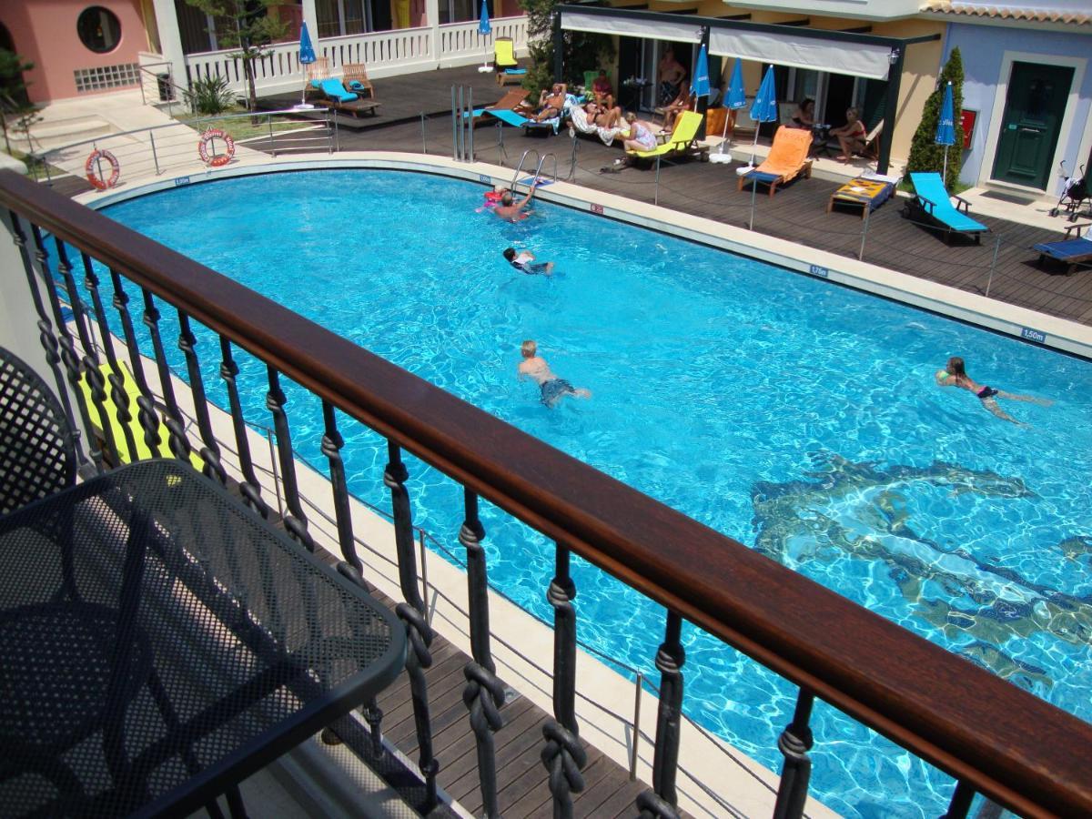 נידרי Captain Stavros Hotel מראה חיצוני תמונה
