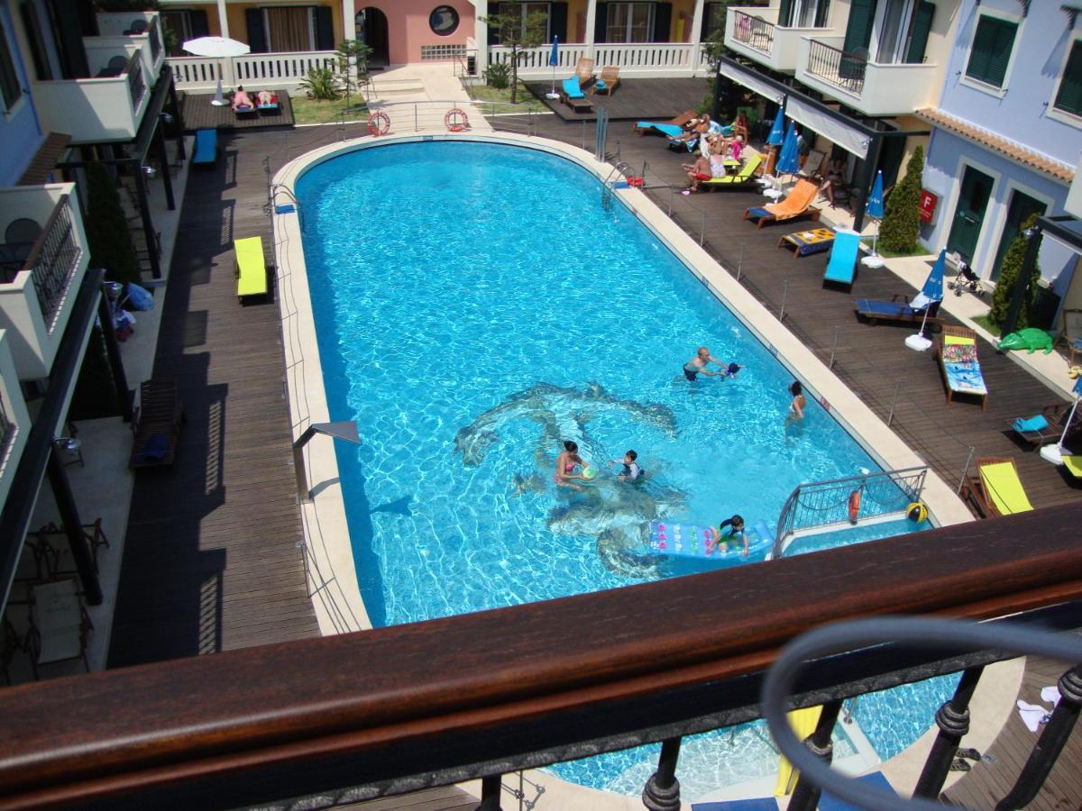 נידרי Captain Stavros Hotel מראה חיצוני תמונה