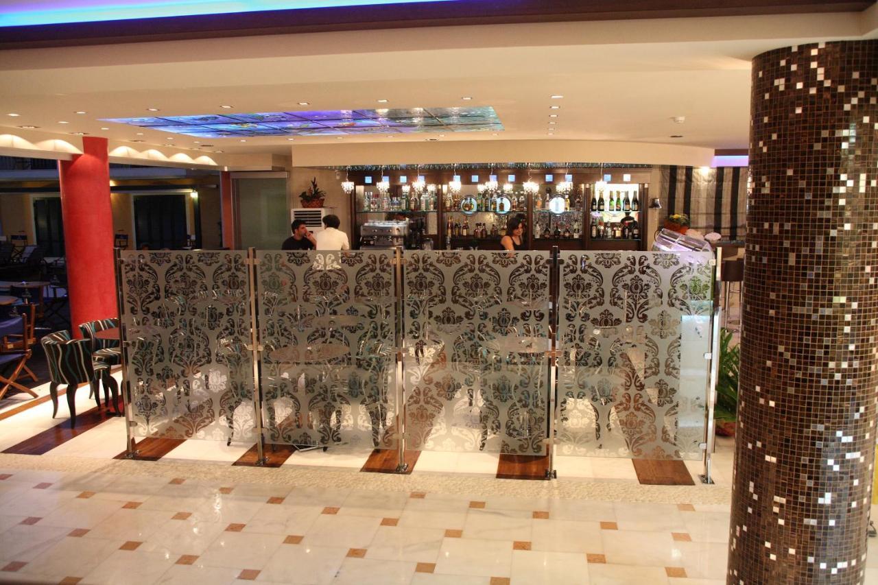 נידרי Captain Stavros Hotel מראה חיצוני תמונה